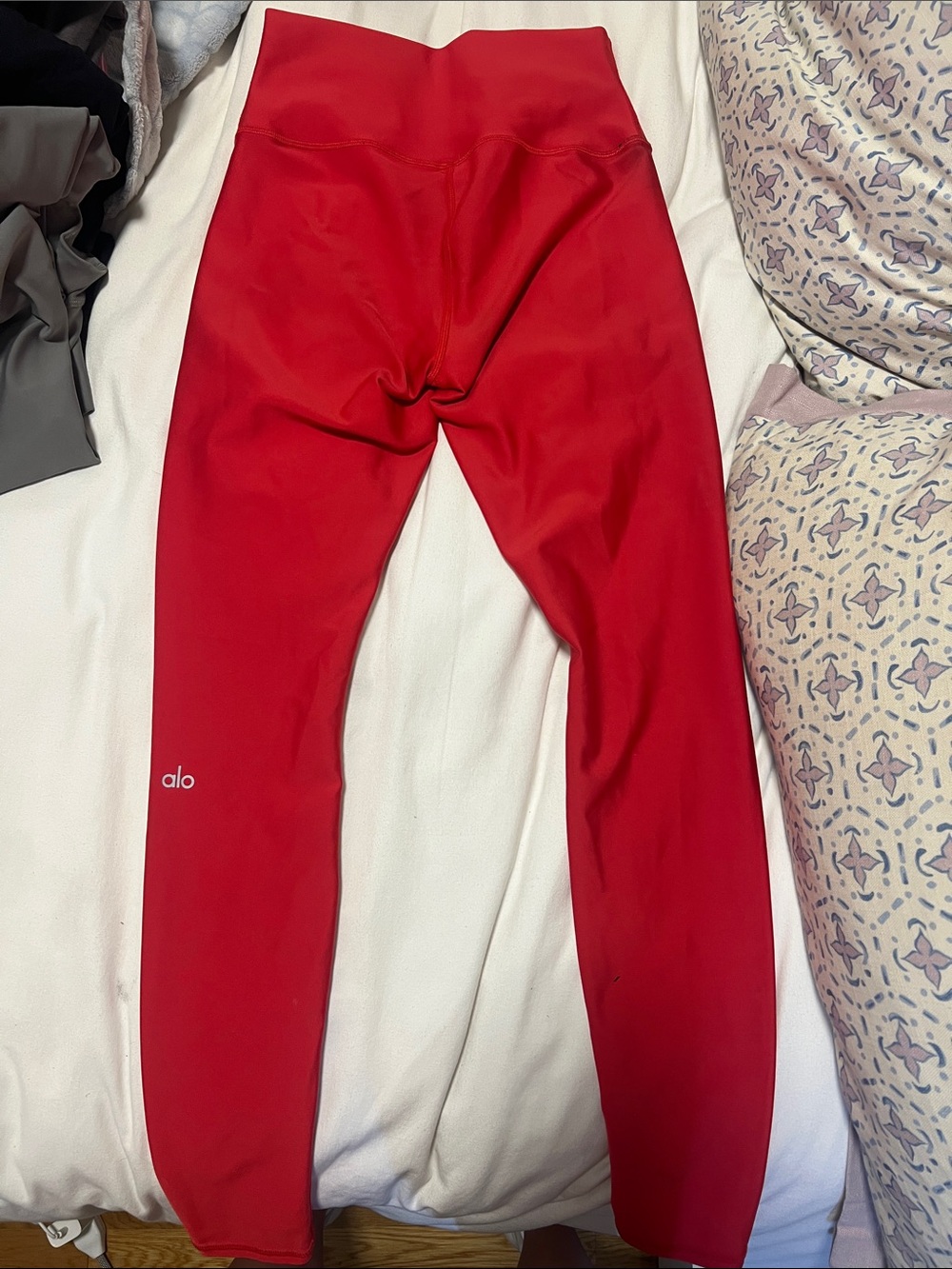 ALO Yoga High-Waist Red Leggings